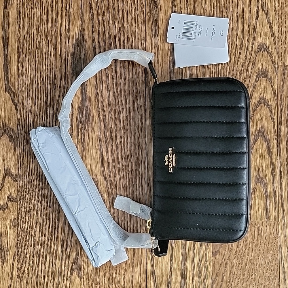 Coach Nolita 19 Linear Quilting Black